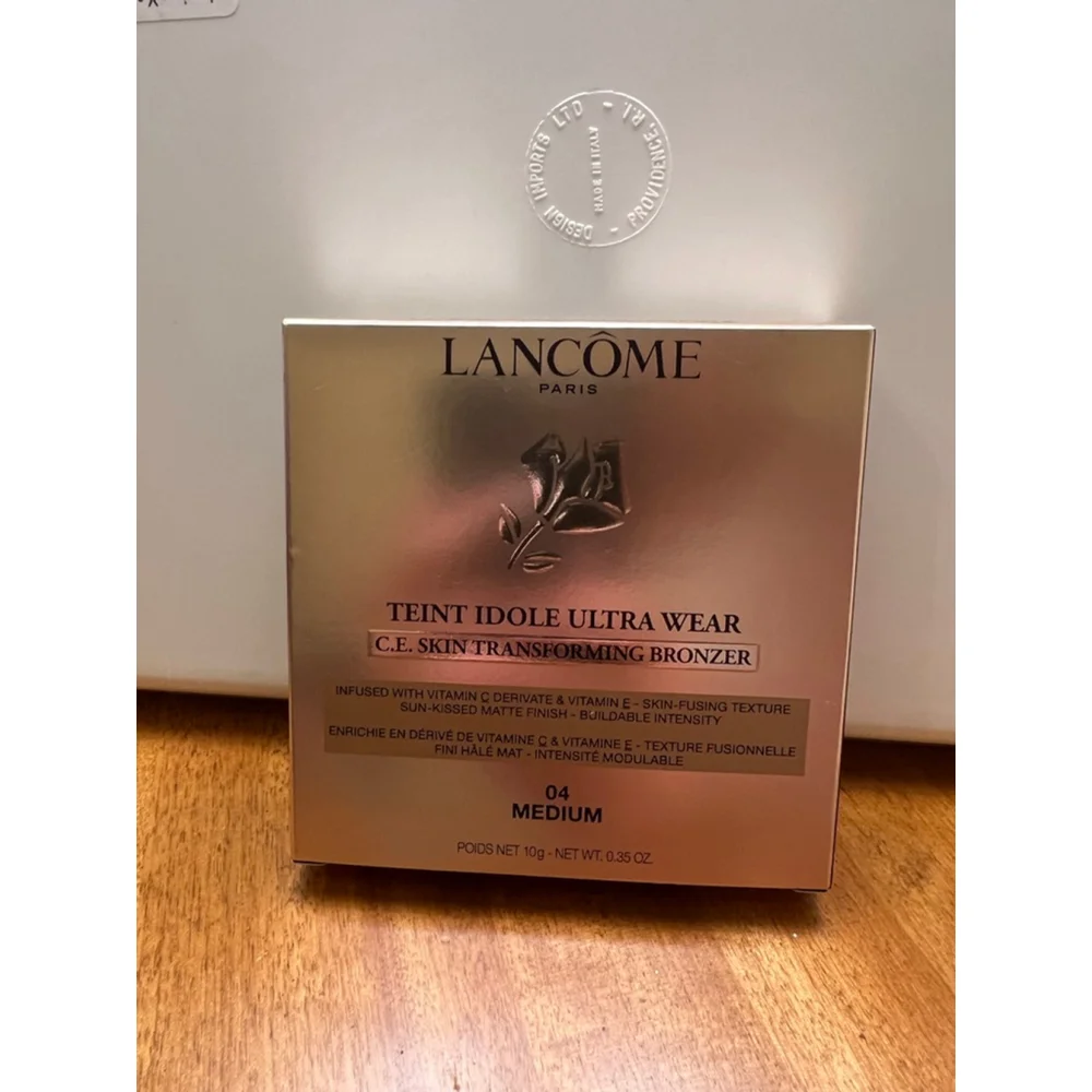 NWTWomen's Lancôme Teint Idole Ultra Wear Bronzer 04 Medium